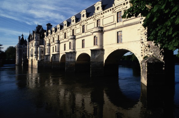 Photo of Chateau de Chenonceau in the Loire Valley | France Educational Tours